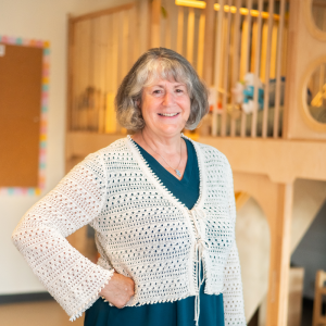 Lynn Richardson - Class Teacher AIS
